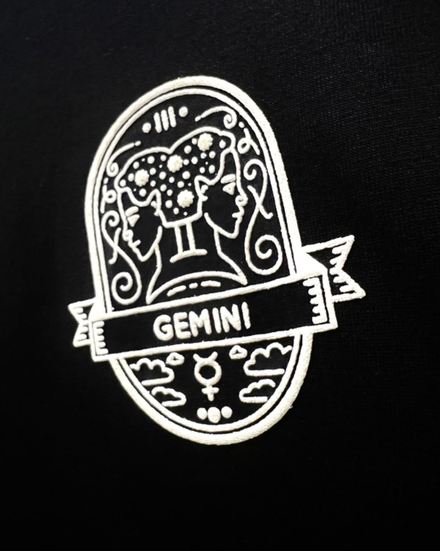 GEMINI (PUFF PRINT)